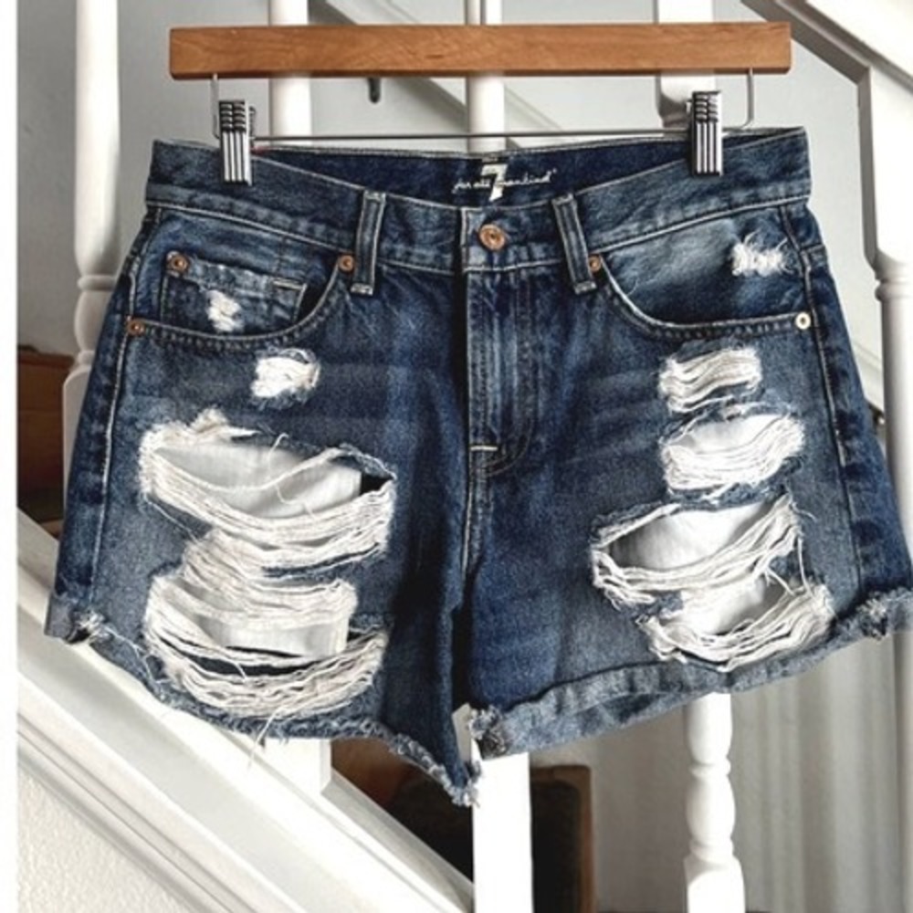 7 For All Mankind Distressed Denim Shorts Dark Wash Shredded Raw Hem Womens 26